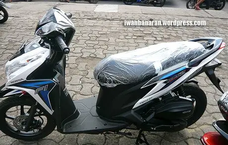Penasaran gambar detil Honda Vario 125PGM-FI?. Monggo diintip… —