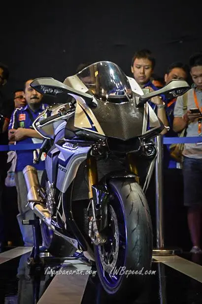 Yamaha R1-6-2
