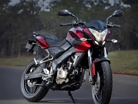 Banderol New Pulsar 200NS sekitar 18 jutaan rupiah………