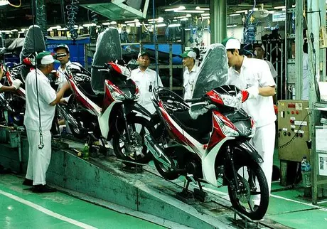 AHM_01 Penjualan Astra Honda Motor (AHM) pecahkan record dunia… —