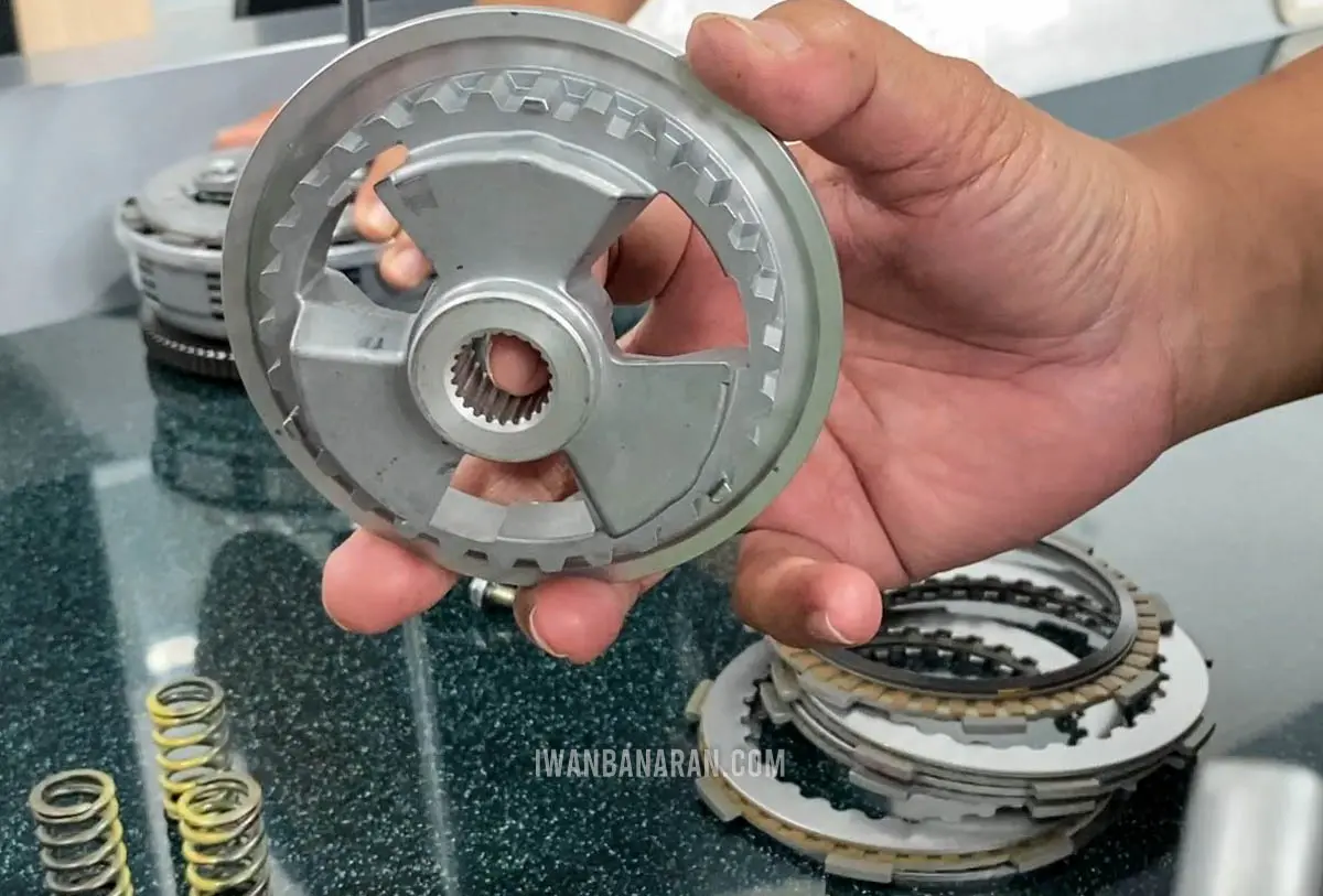 Bongkar harga Assist and Slipper Clutch Honda new CBR150R, PNP buat Sonic dan GTR