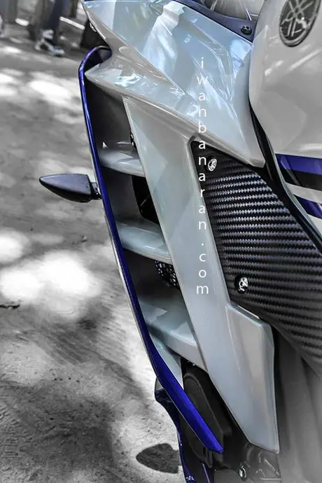 Yamaha YZF_R15 (19)