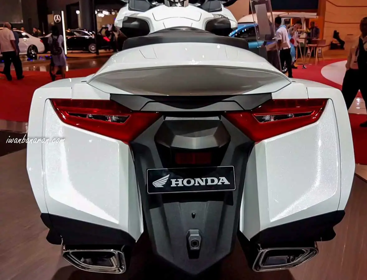 Mega gallery Honda Gold Wing 2018, motor seharga 1 Milyarrrrr