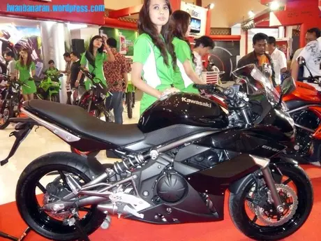 P1100051 Kawasaki ER6…ini motor baru sadis beneran