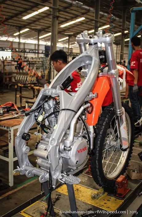 Viar_crossX250SE (12)