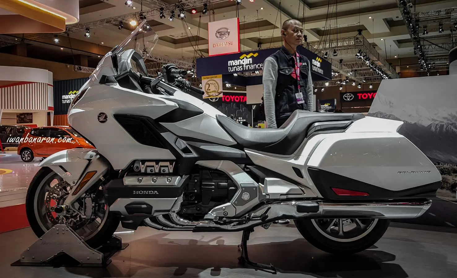 Mega gallery Honda Gold Wing 2018, motor seharga 1 Milyarrrrr