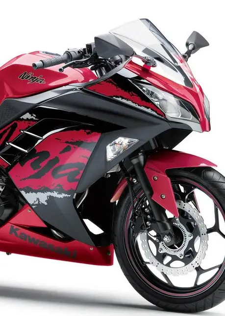 2017-Kawasaki-Ninja-25s0-ABS-SE-002