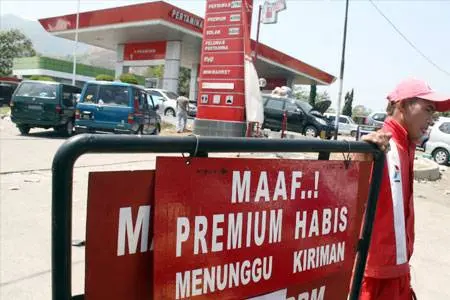 997144_12011019082012_premium-habis