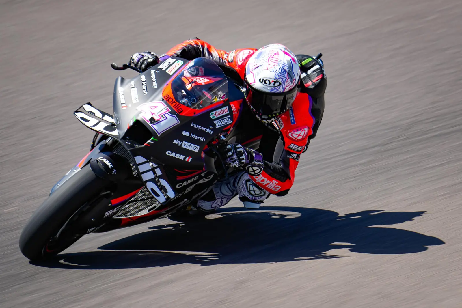 Motogp FP2 Catalunya : Aprilia 1-2….Maverick Vinales ngacirrrrr