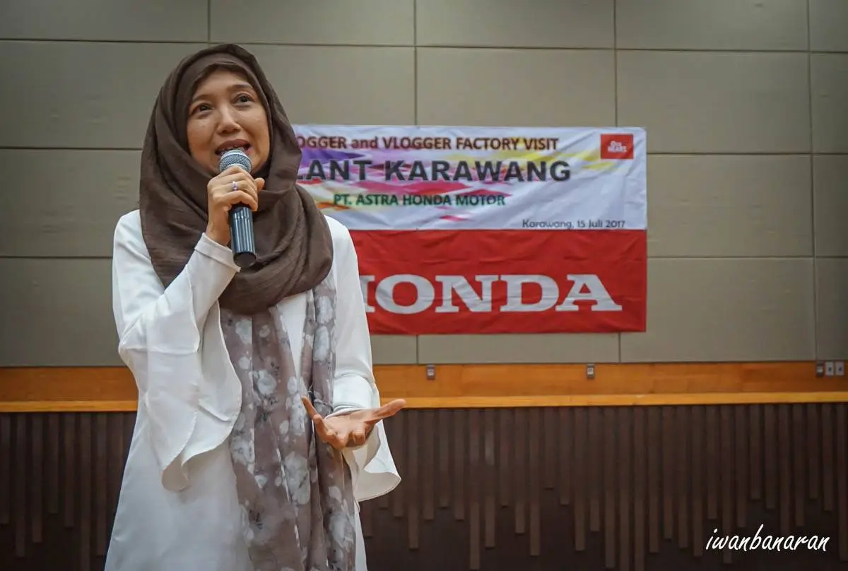 Pabrik AHM diserbu 55 Bloggers tanah air……ngintip proses produksi Beat dan new CBR250RR