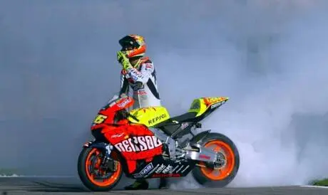 Tangis Rossi ditengah Race & perpisahan Misano, Grazie Vale… —